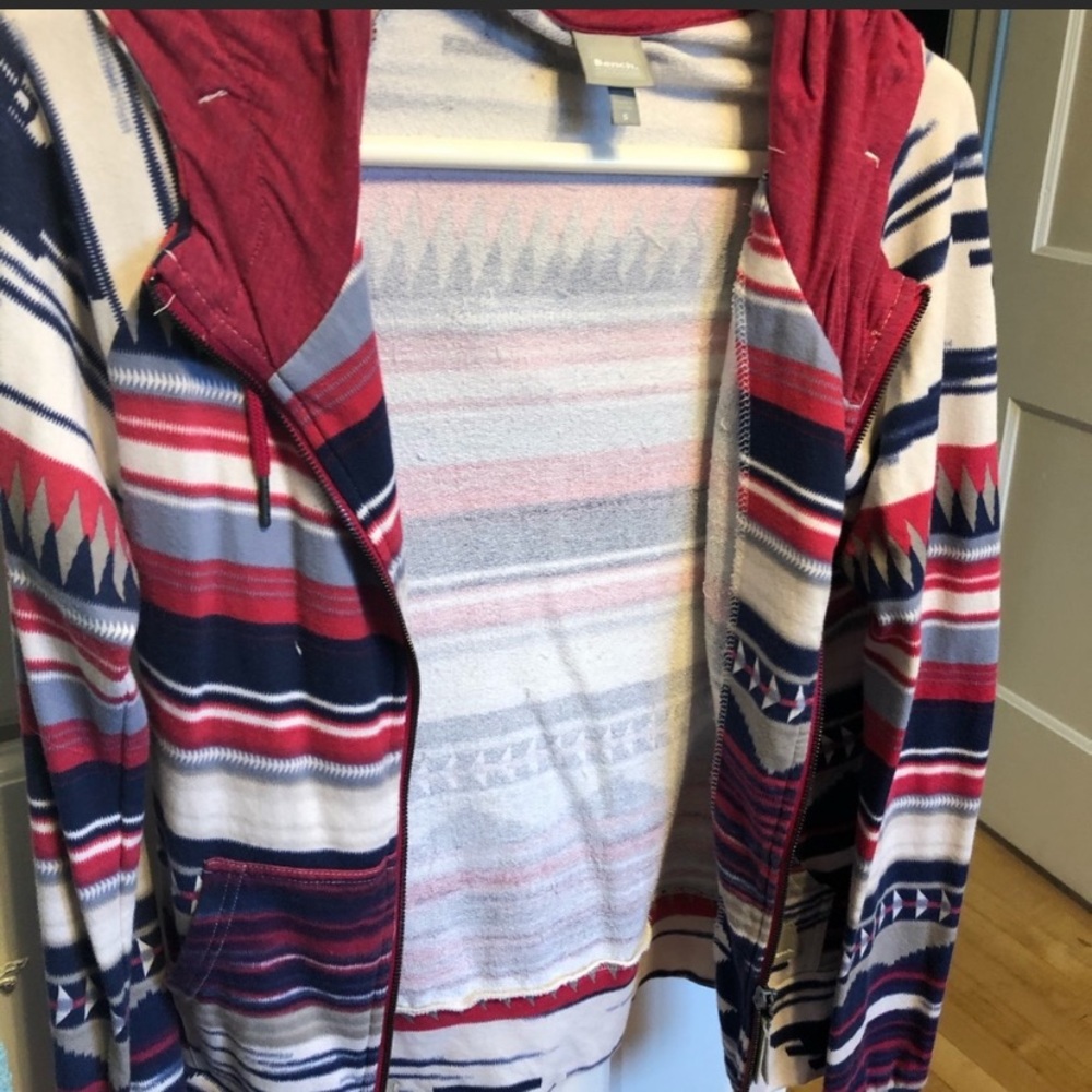 Bench Aztec hoodie from the buckle (pink)